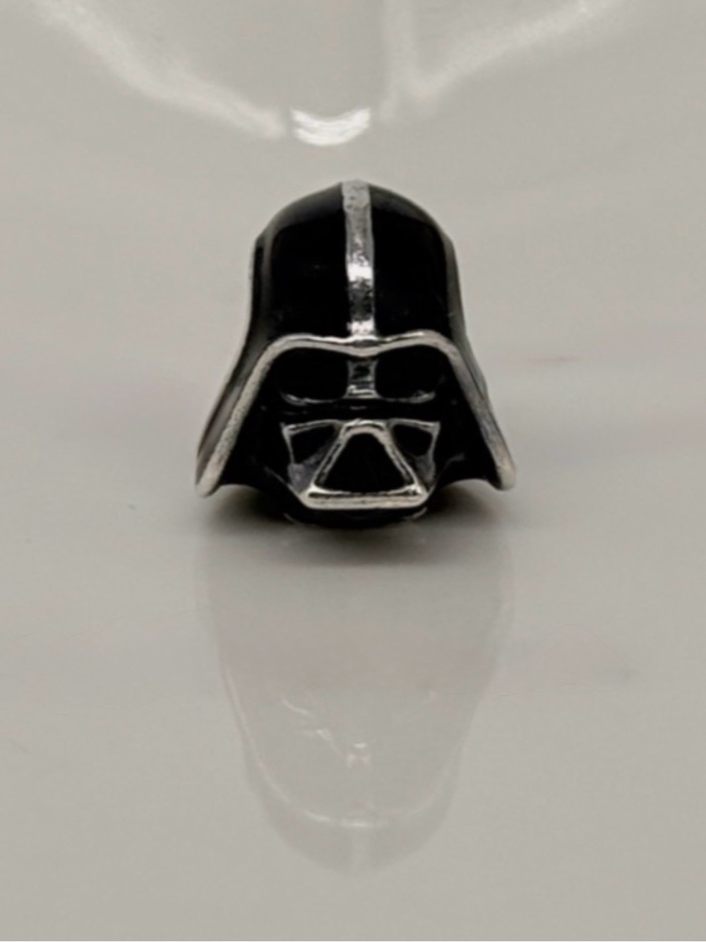 Pandora Black Darth Vader Helmet Charm (retired)
